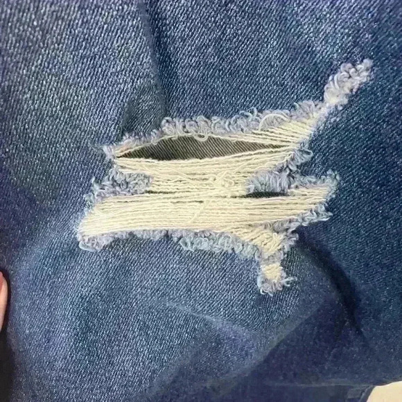 Lane Bryant Women’s Jeans Size 28L Distressed Dark Wash Signature Fit Straight - Picture 3 of 13